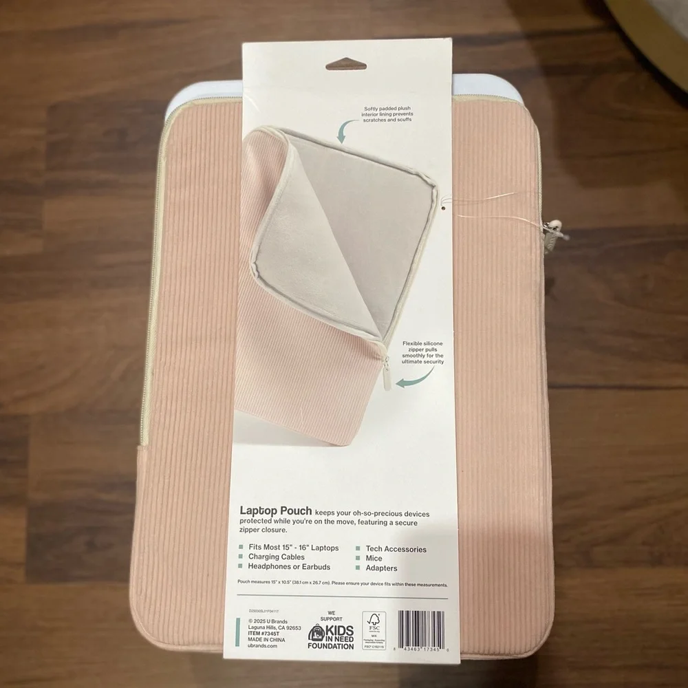 Pink Laptop Pouch for 15-16